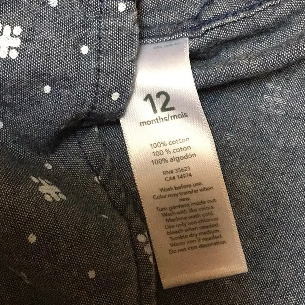 Carter’s Bundle‎ of 2 Button Down Shirts and Khaki Pull On Shorts 12 Months